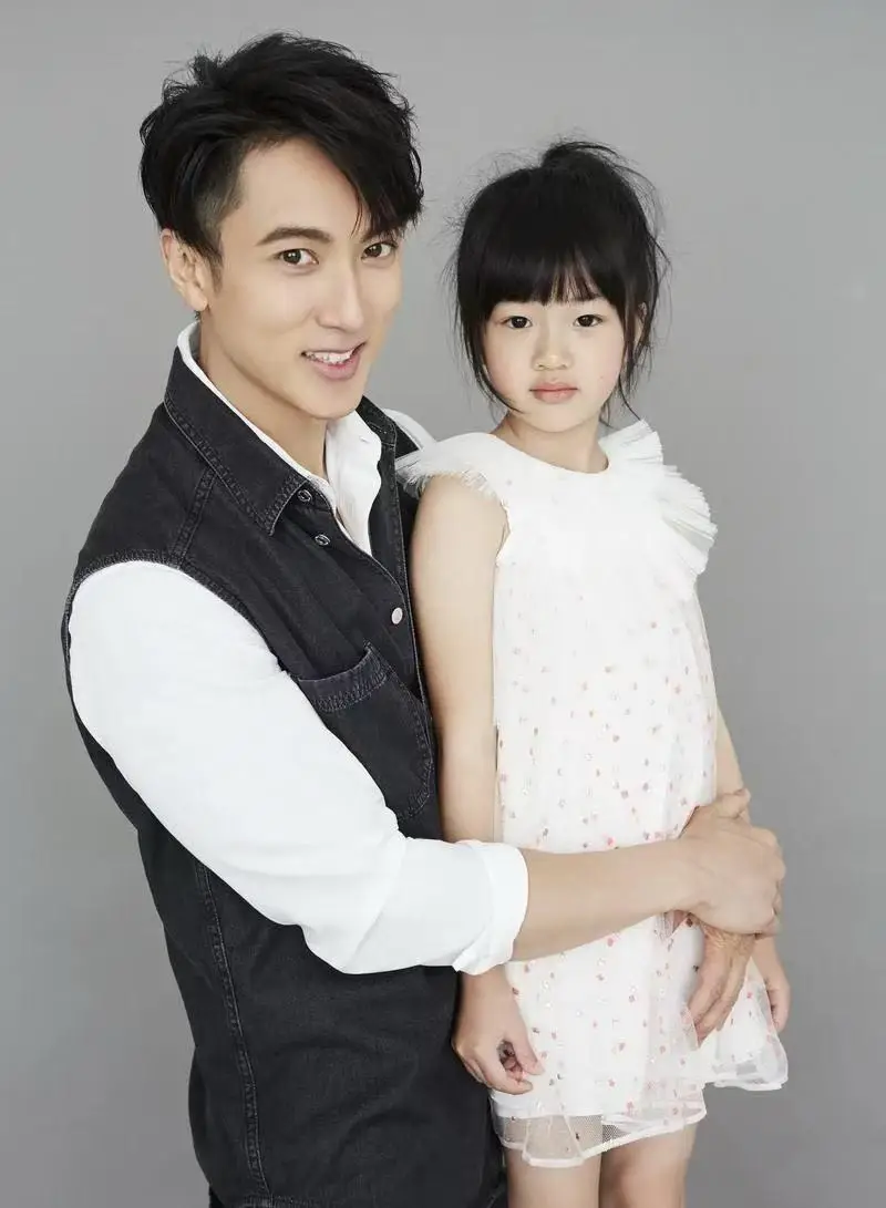 吴尊文莱富豪家族_吴尊退出娱乐圈了吗_陈楚河家庭背景