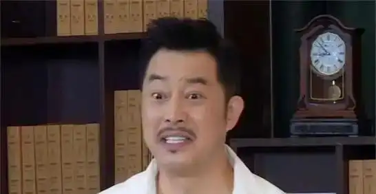 娱乐圈感人爱情故事_娱乐圈夫妻有哪些照片_明星夫妻爱情故事