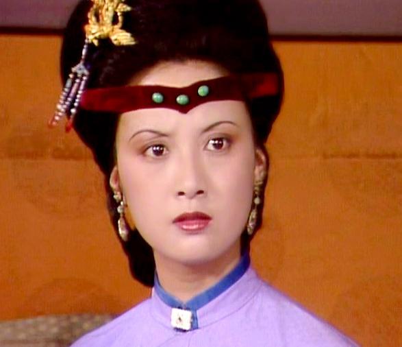 女明星身高气场强大_实际身高矮小气场高_女明星身高排行