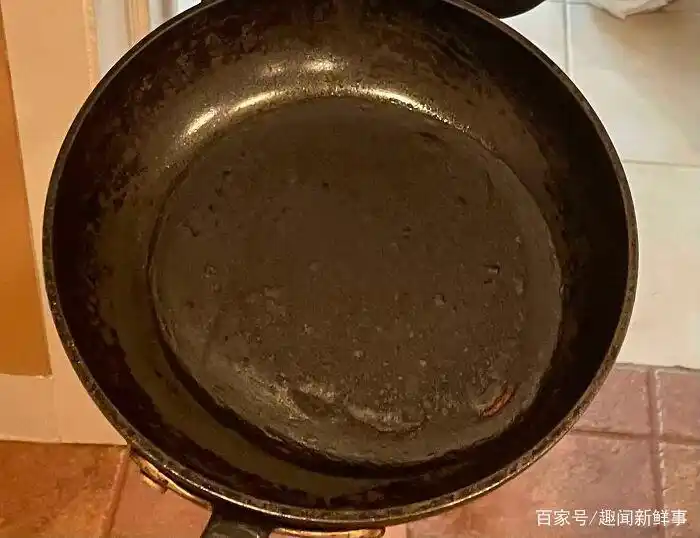煮鸡蛋爆炸_烤箱食物失败案例_明星黑暗料理图片大全高清,